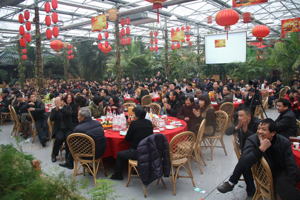 辭舊迎新，2012新春感恩會暨全體員工聯(lián)歡會歡樂上演！